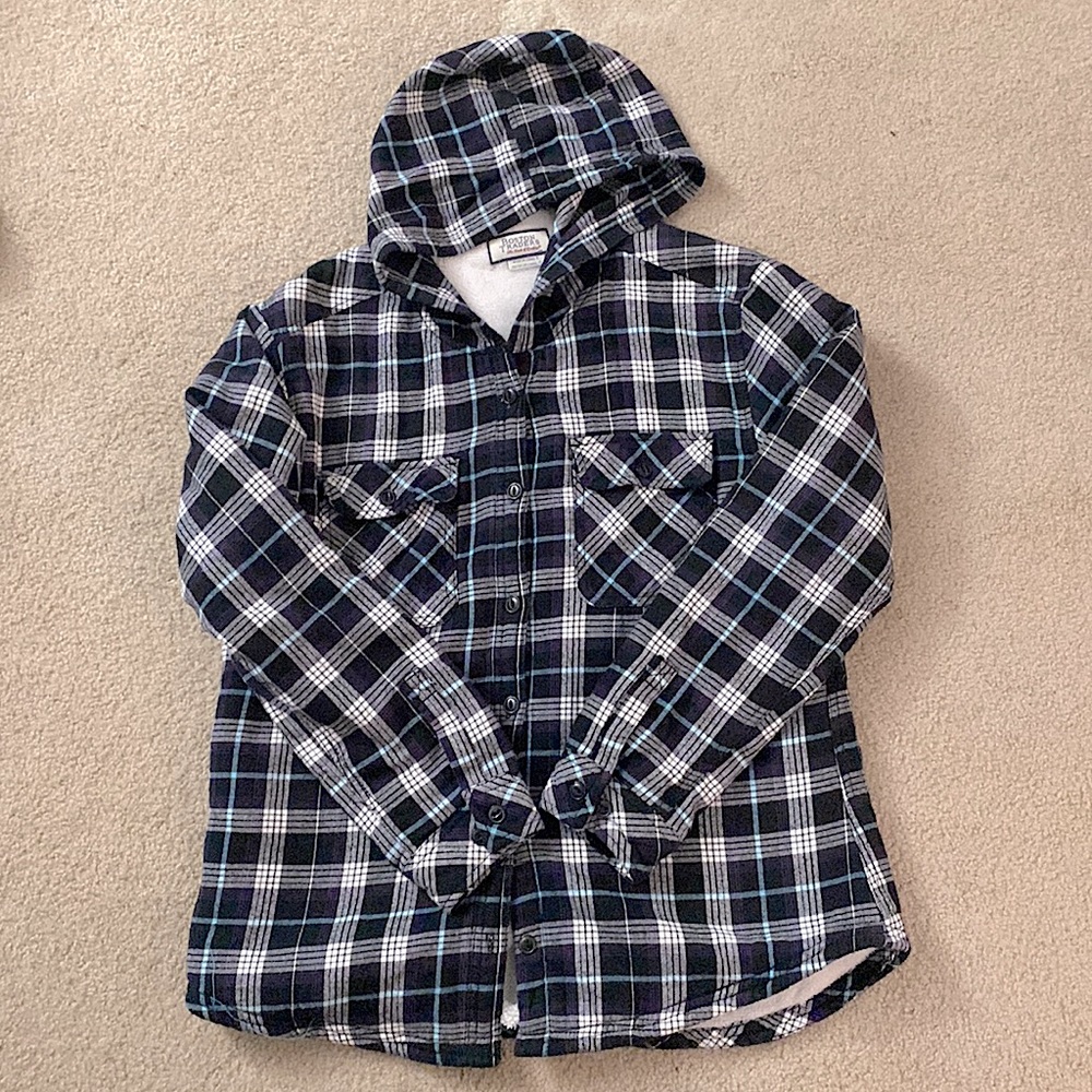 Boston Traders hooded flannel.